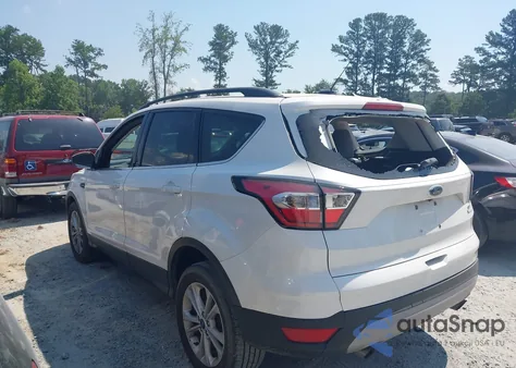 2017 Ford Escape Se z USA, uszkodzony, nr VIN 1FMCU0GD2HUD04750